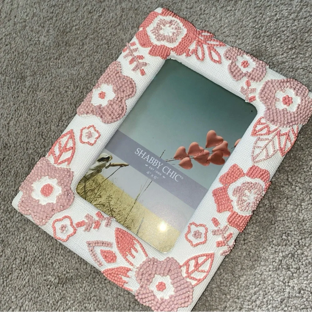 Shabby Chic Holds‎ 4” X 6” Photo Picture Frame Floral